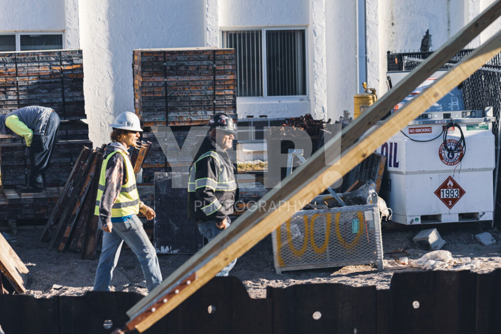 02-construction-location-project-photography-gabrielsphotography-sunrise-concrete-thegallery-sarasota yep-photography-construction-site-commercial-shoot-featuring-building-projects-heavy-machinery-and-progress-photos-hoopers-skanska-onsite
