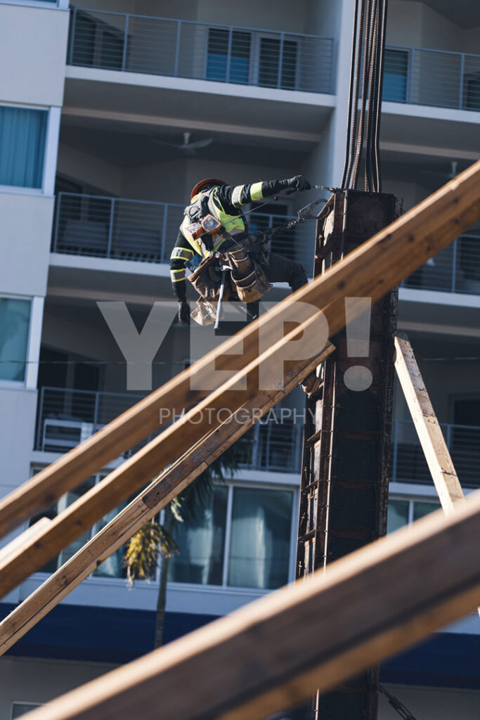 14-construction-location-project-photography-gabrielsphotography-sunrise-concrete-thegallery-sarasota yep-photography-construction-site-commercial-shoot-featuring-building-projects-heavy-machinery-and-progress-photos-hoopers-skanska-onsite
