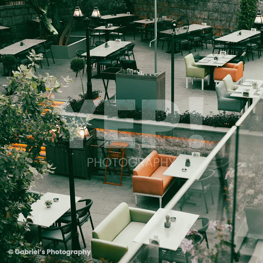 18-Square-cafe-restaurant-Broumana-lebanon-gabrielsphotography-photography-gabriel-aboujaoude-designer-creativedirector yep-photography-square-cafe-broumana-rustic-outdoor-restaurant-photography-featuring-natural-wood-decking-farm-to-table-dishes-and-sunset-views