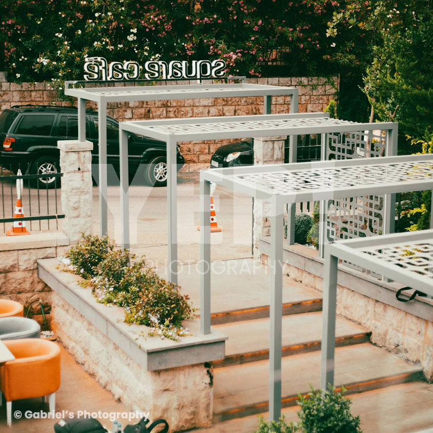 22-Square-cafe-restaurant-Broumana-lebanon-gabrielsphotography-photography-gabriel-aboujaoude-designer-creativedirector yep-photography-square-cafe-broumana-rustic-outdoor-restaurant-photography-featuring-natural-wood-decking-farm-to-table-dishes-and-sunset-views